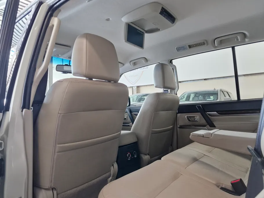 2020 Mitsubishi Pajero GLS 4Doors 