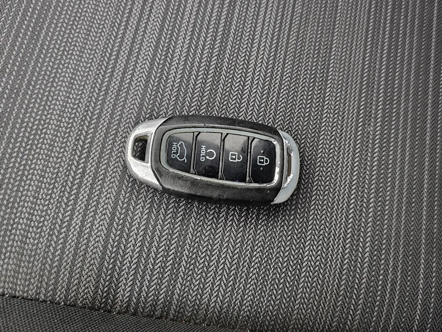 2022 Hyundai Kona SMART 