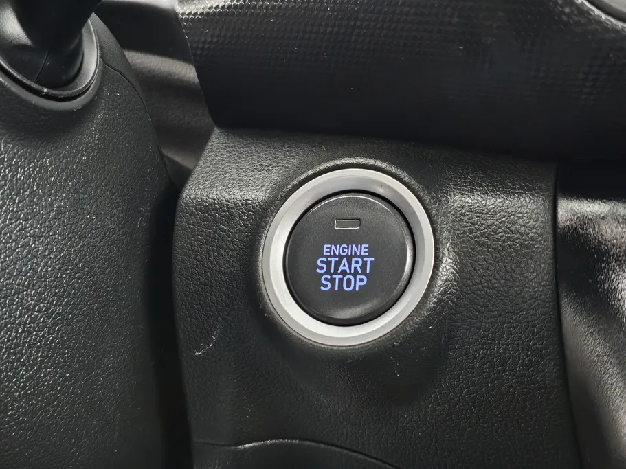 2022 Hyundai Kona SMART 