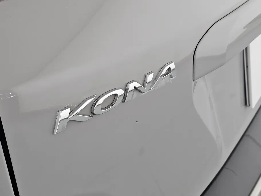 2022 Hyundai Kona SMART 