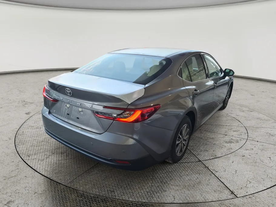 تويوتا كامري E 2026 