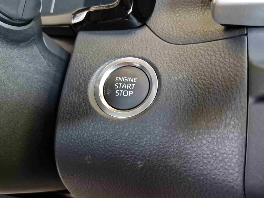 تويوتا كامري LE 2026 