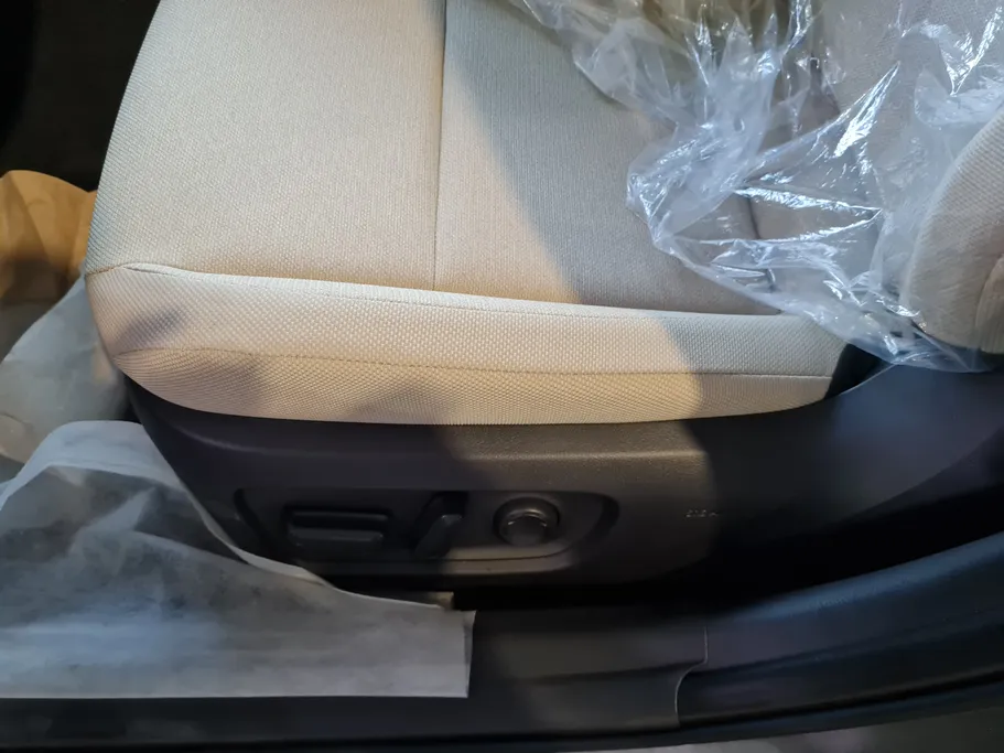 تويوتا كامري LE 2026 