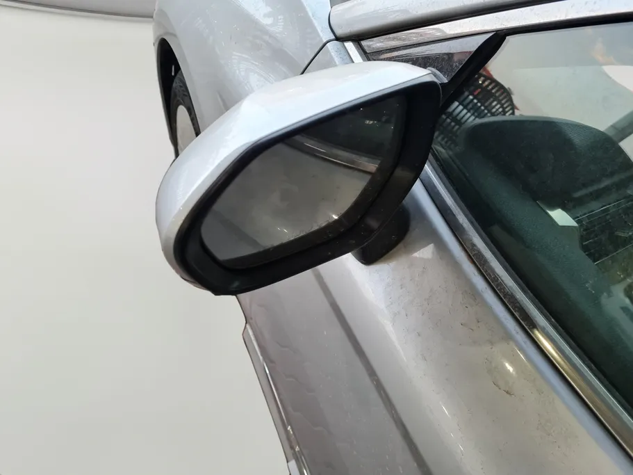 تويوتا كامري LE 2026 