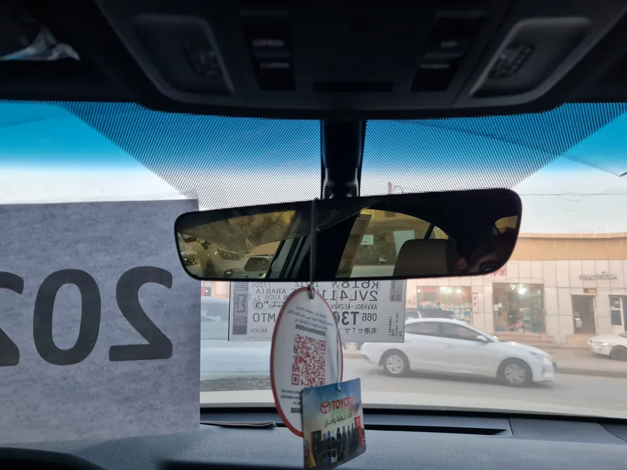 تويوتا كامري LE 2026 