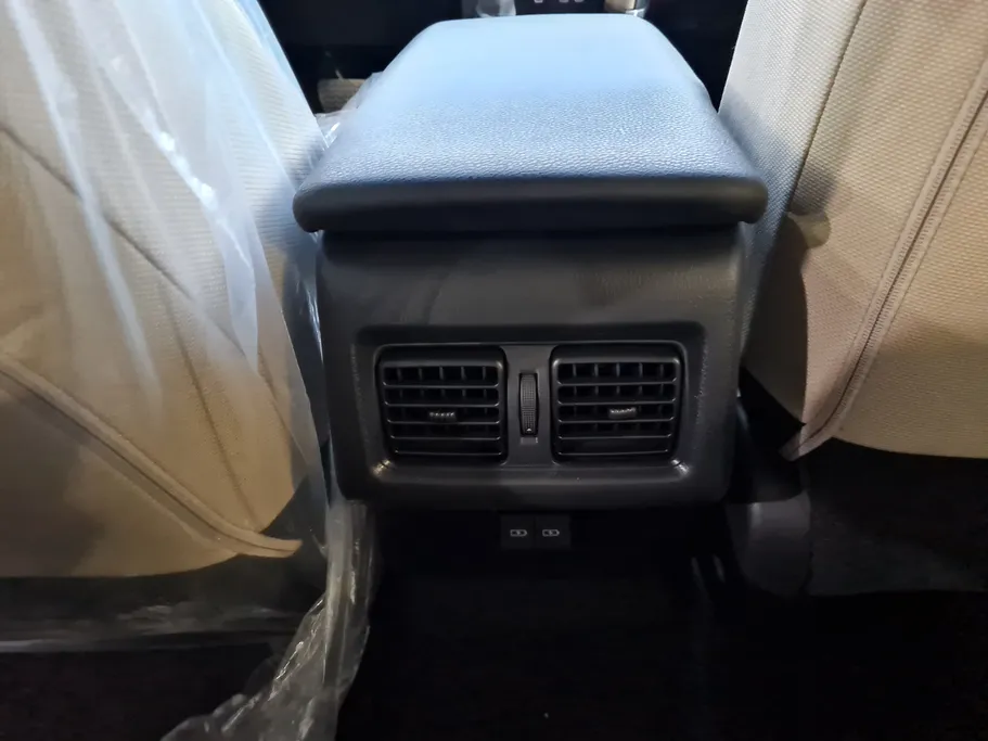 تويوتا كامري LE 2026 