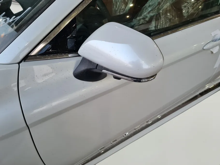 تويوتا كامري LUMIERE HEV 2026 