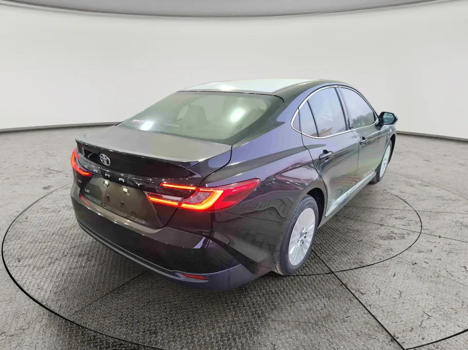 تويوتا كامري LE 2026 