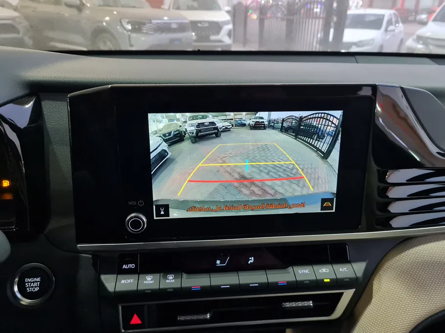 تويوتا كامري LE 2026 