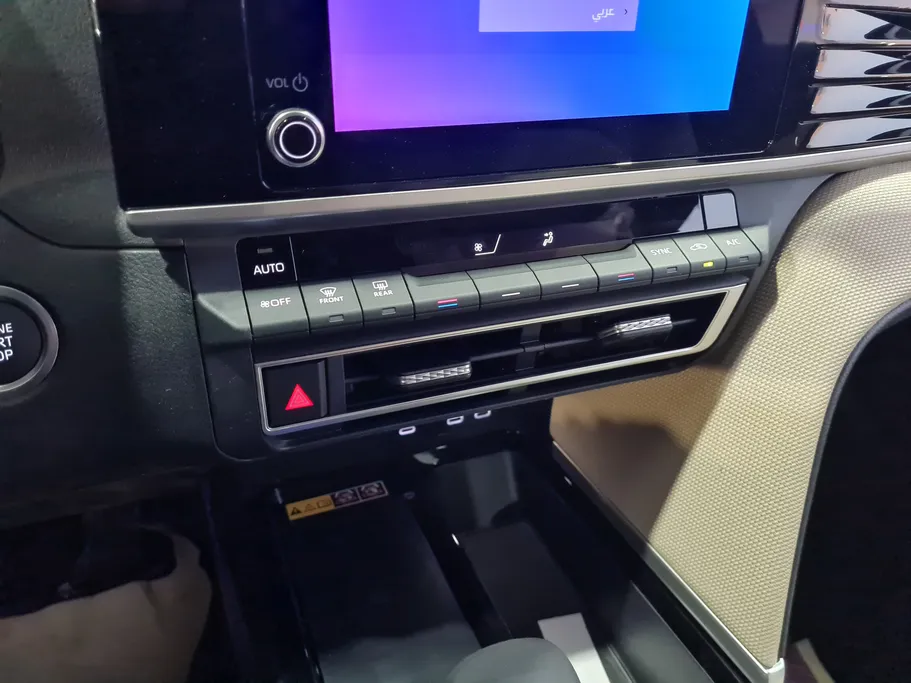 تويوتا كامري LE 2026 