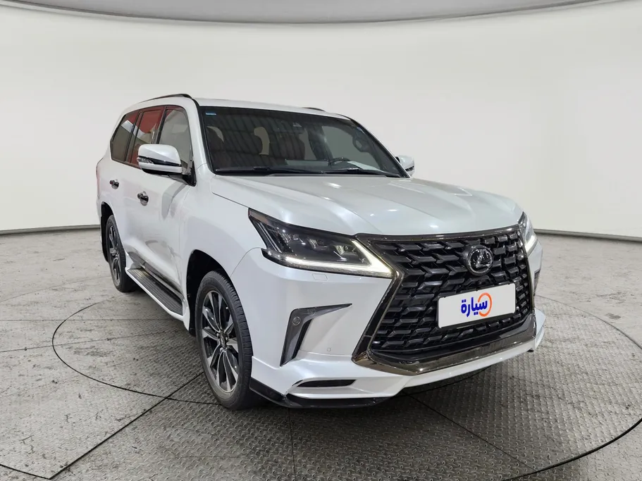 2021 Lexus LX 570 Black Ed. 