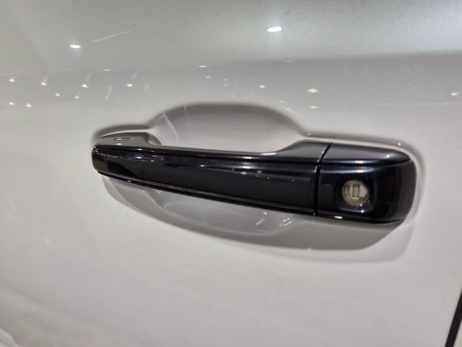 2021 Lexus LX 570 Black Ed. 