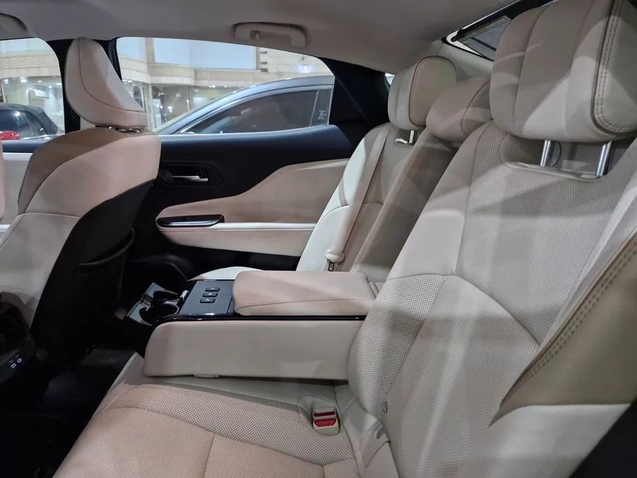 تويوتا كراون Premium 2023 