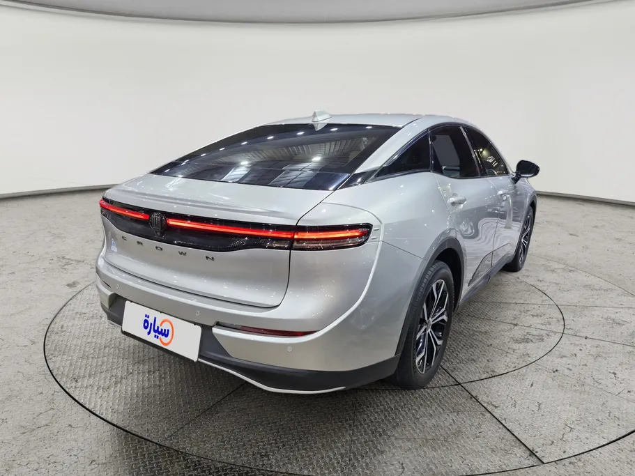 2023 Toyota Crown Premium 