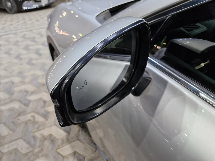 2023 Toyota Crown Premium 