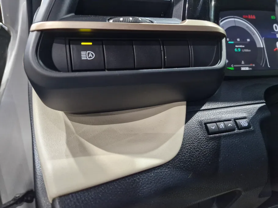 2023 Toyota Crown Premium 