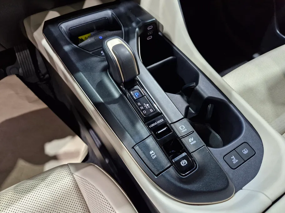 2023 Toyota Crown Premium 