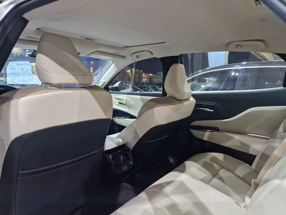 2023 Toyota Crown Premium 