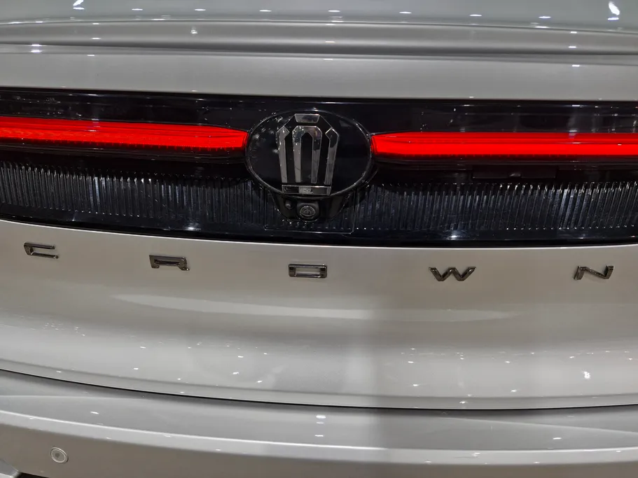 2023 Toyota Crown Premium 