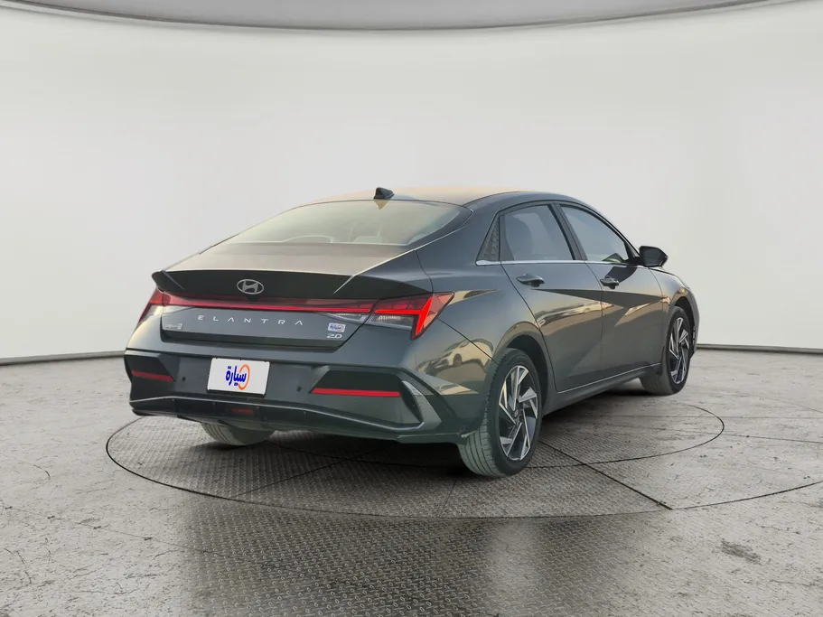2024 Hyundai Elantra Comfort 