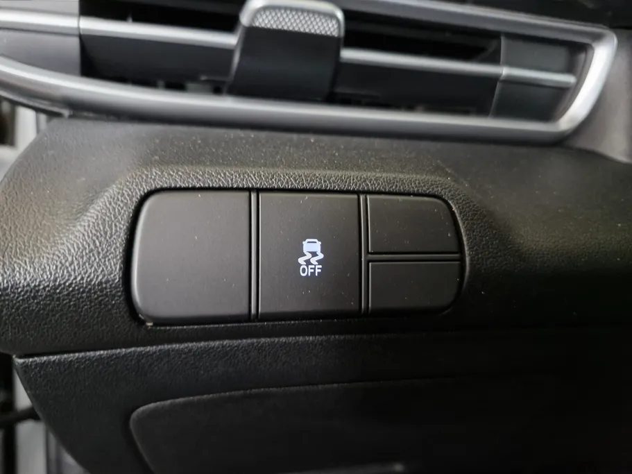 هيونداي النترا كمفورت 2025 