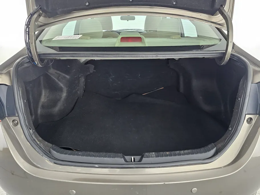 2021 Toyota Yaris  Y 