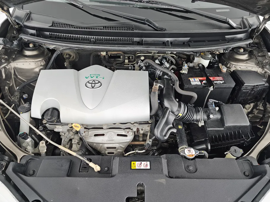 2021 Toyota Yaris  Y 