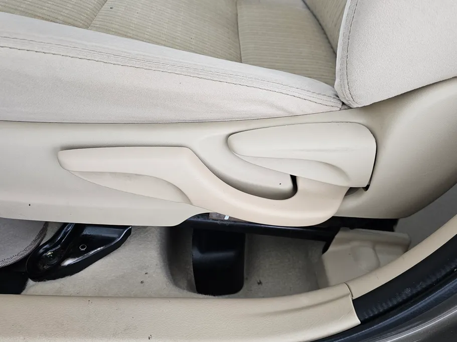 2021 Toyota Yaris  Y 