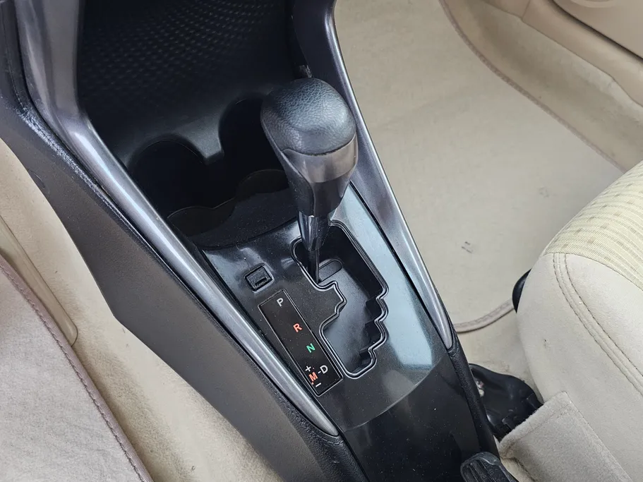 2021 Toyota Yaris  Y 