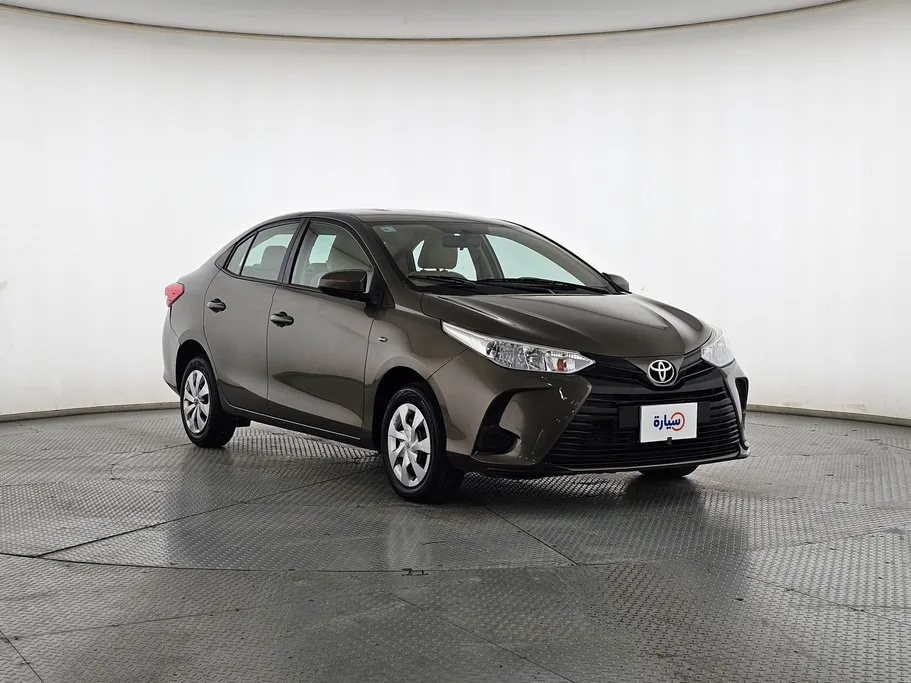 2021 Toyota Yaris  Y 