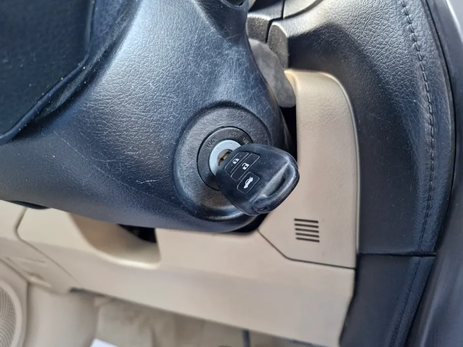 تويوتا يارس Y 2021 