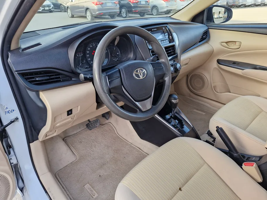 تويوتا يارس Y 2021 