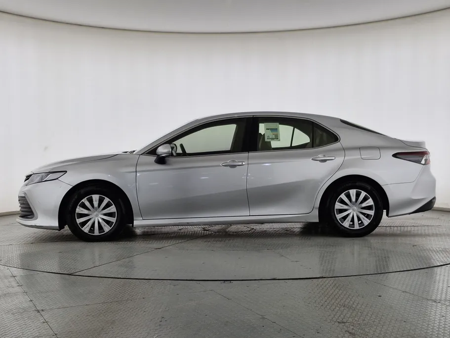 2022 Toyota Camry  LE 