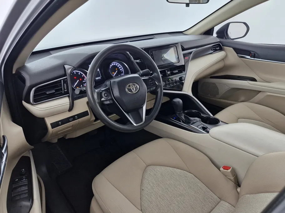 2022 Toyota Camry  LE 