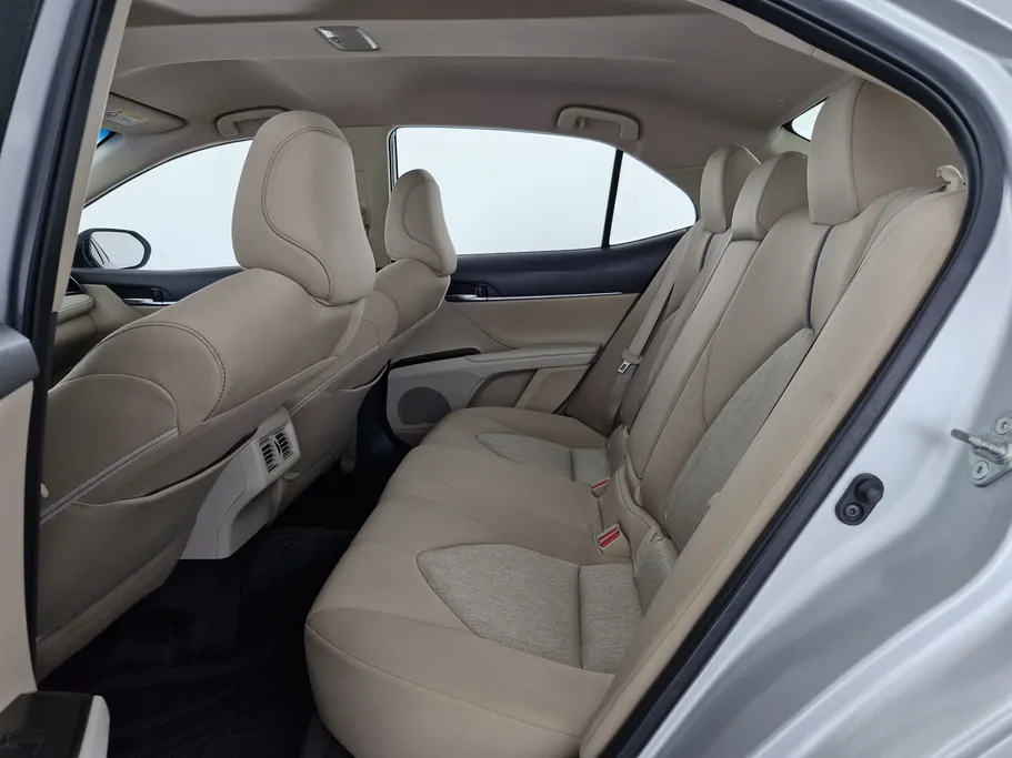 2022 Toyota Camry  LE 