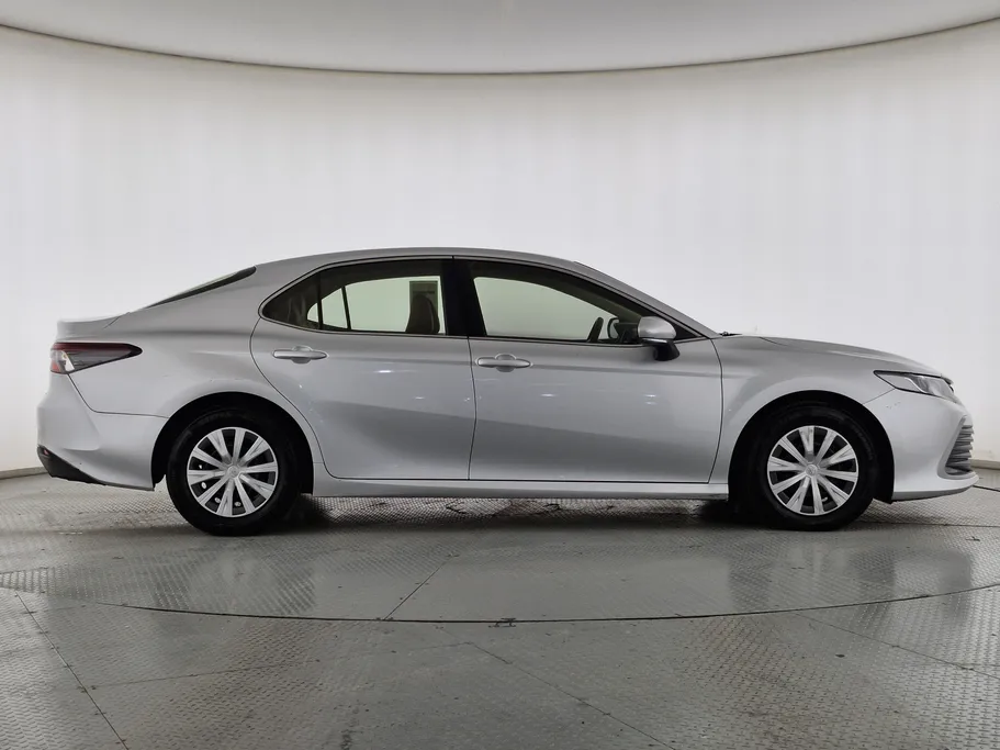 2022 Toyota Camry  LE 