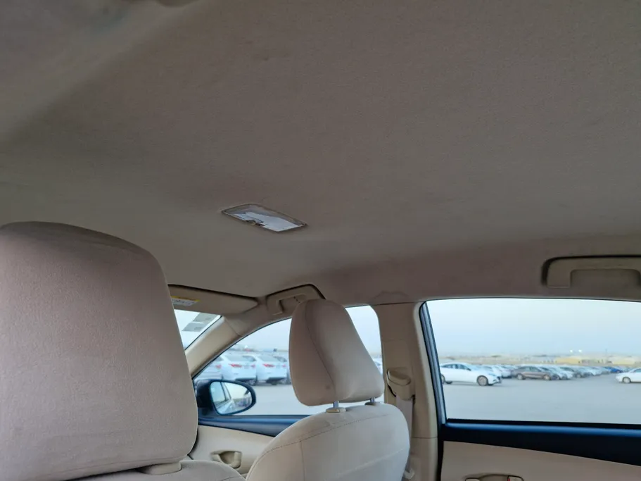 2021 Toyota Yaris  Y 