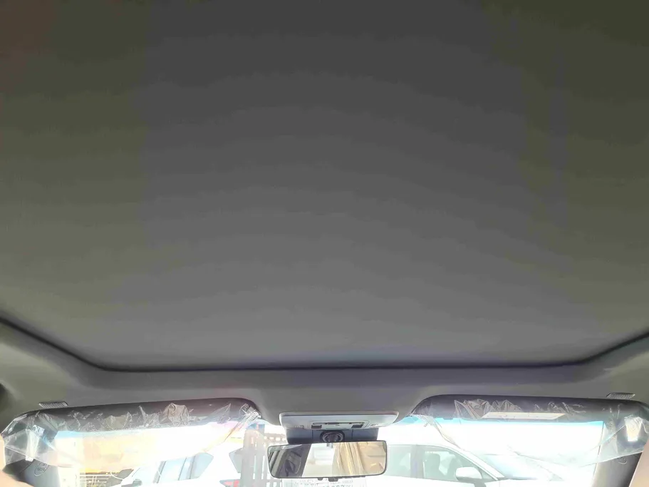 2026 Toyota Camry  LUMIERE HEV 