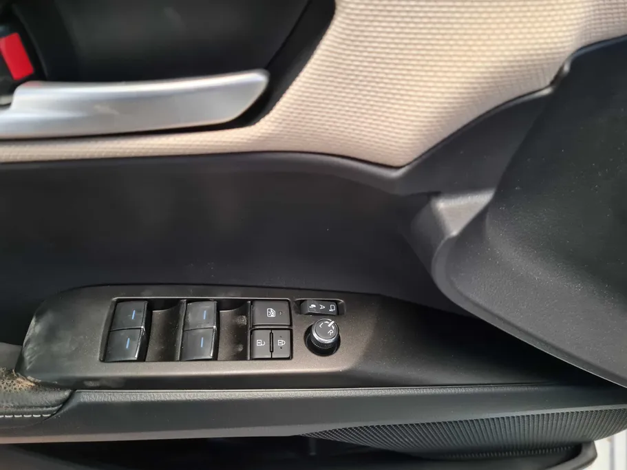 2026 Toyota Camry  E Plus HEV 