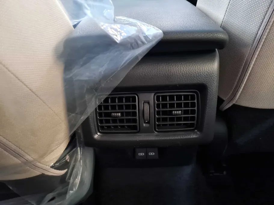 2026 Toyota Camry  E Plus HEV 