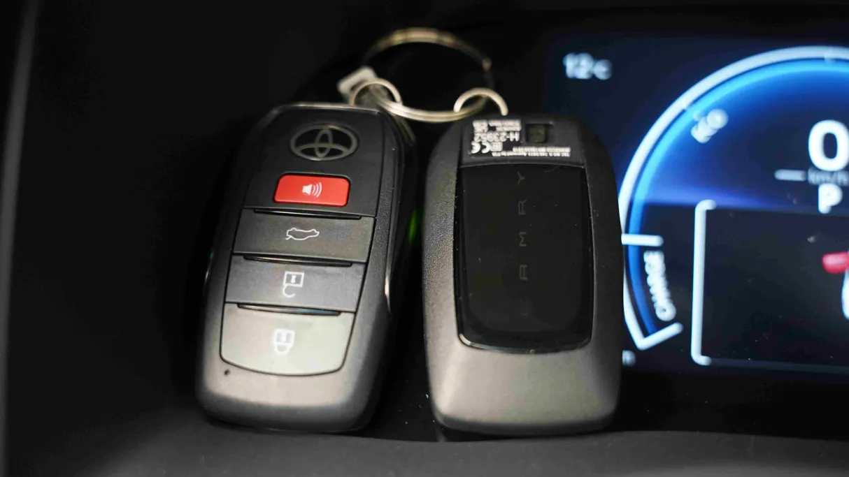 2026 Toyota Camry  E Plus HEV 