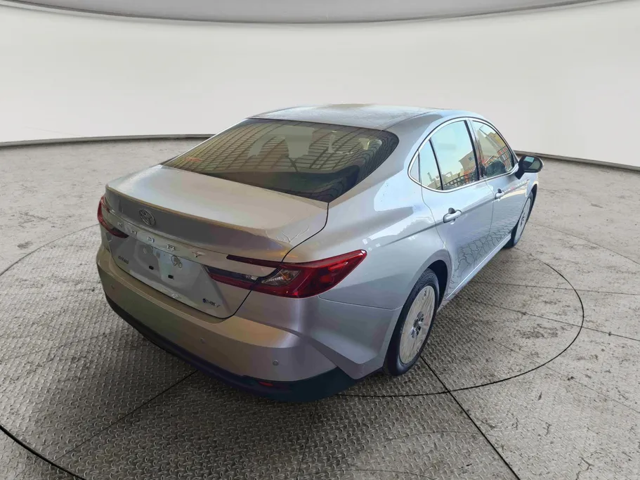 2026 Toyota Camry  E Plus HEV 