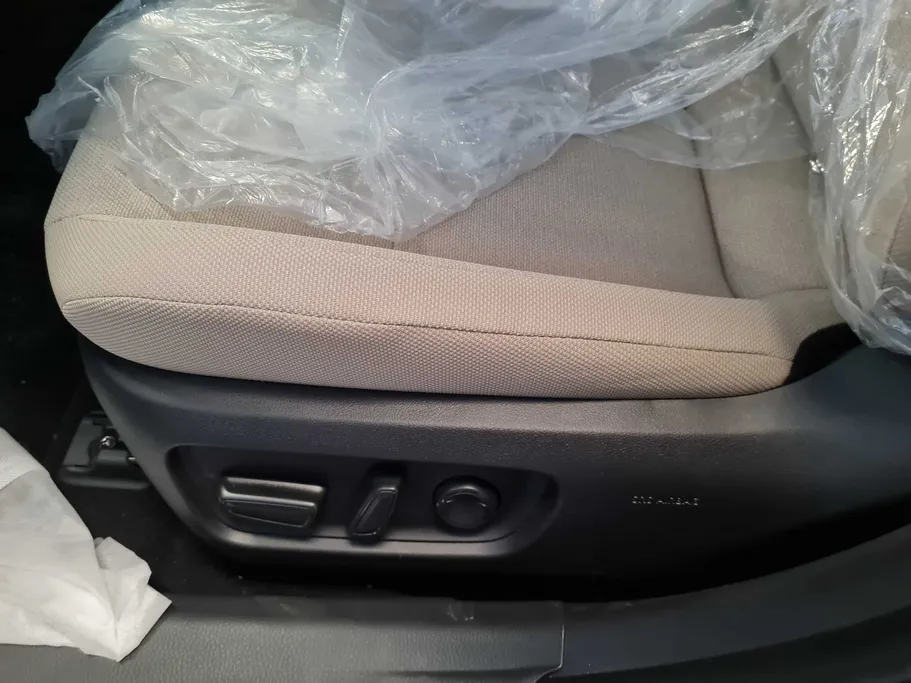 2026 Toyota Camry  E Plus HEV 