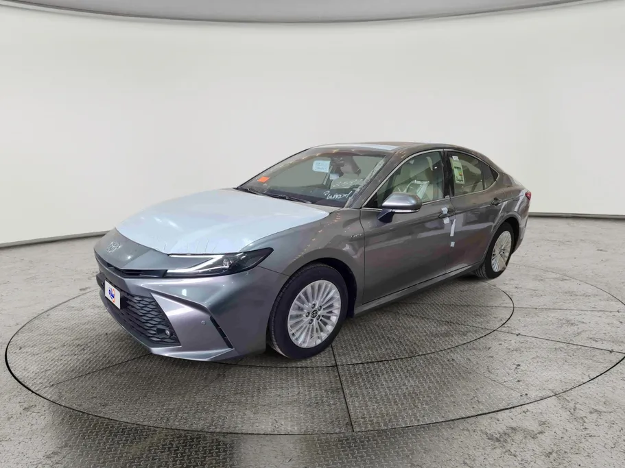 2026 Toyota Camry  E Plus HEV 