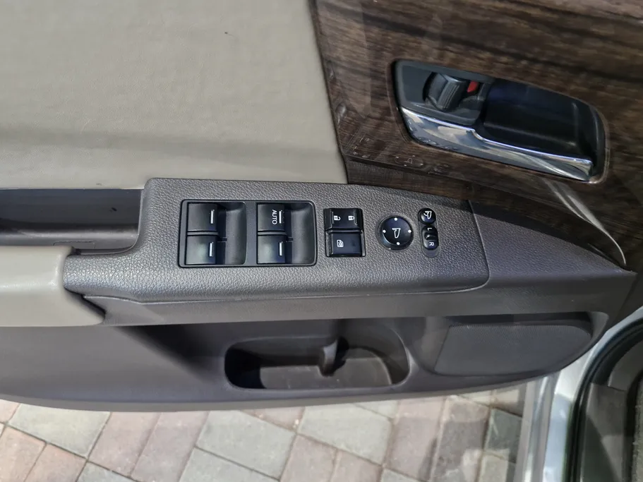 2020 Honda Odyssey J EX 