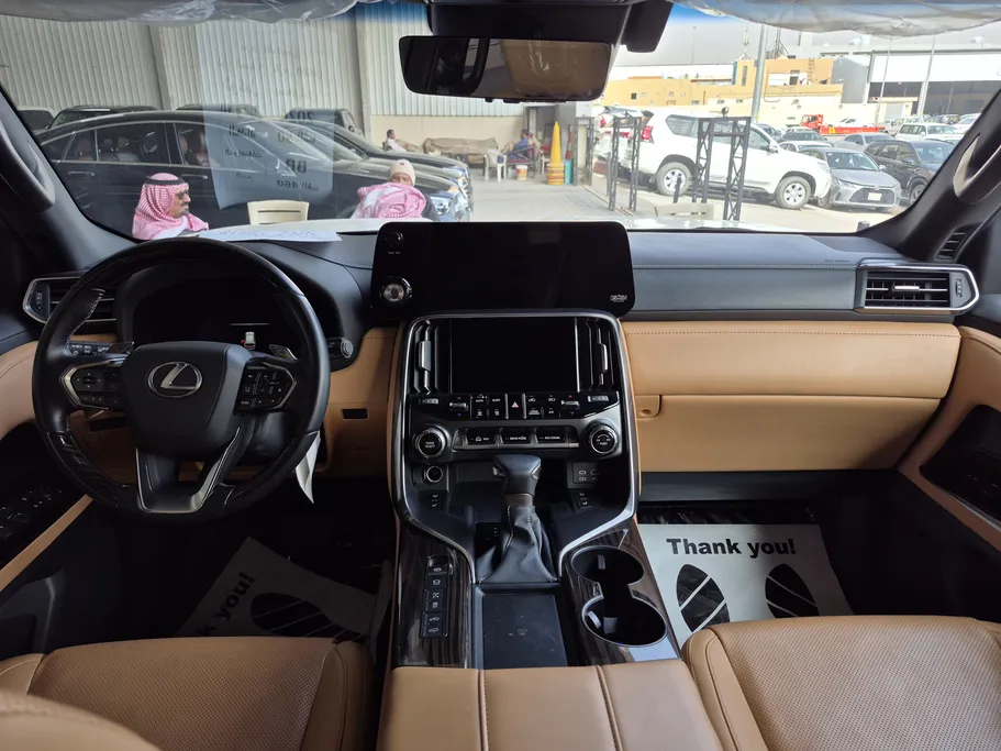 2024 Lexus LX 600 BB Elite 