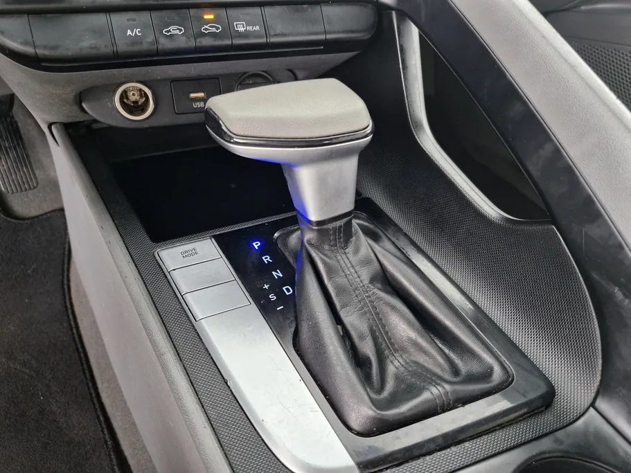 2022 Hyundai Elantra Fleet 