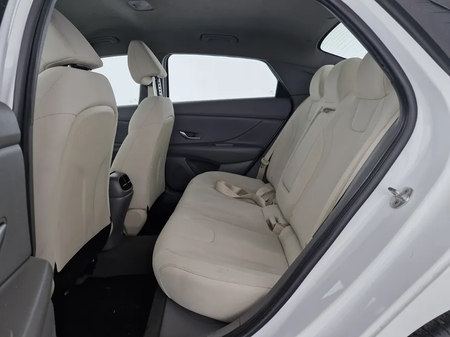 2022 Hyundai Elantra Fleet 