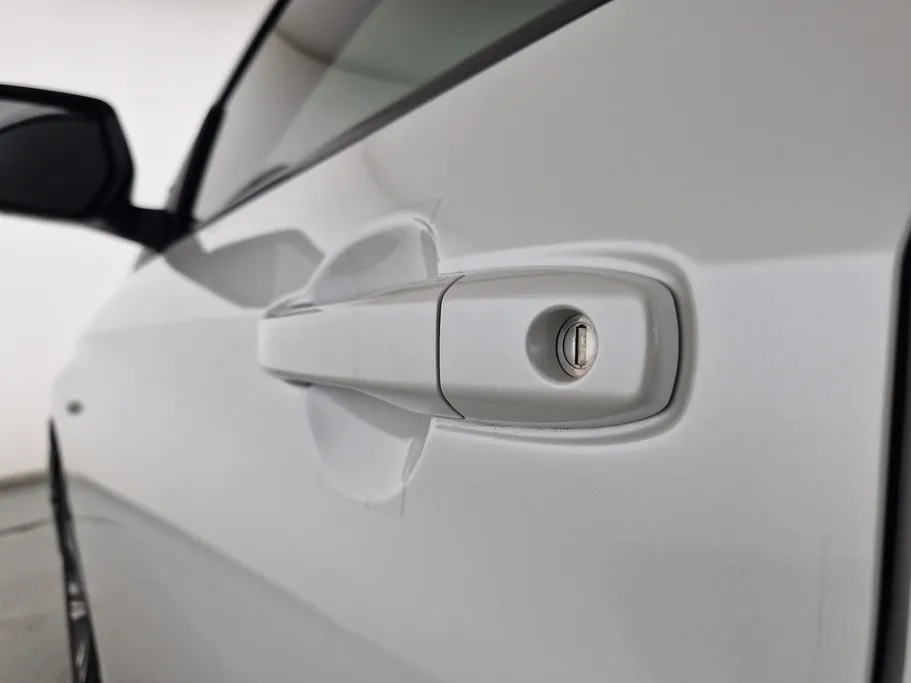 تويوتا يارس Y Plus 2023 