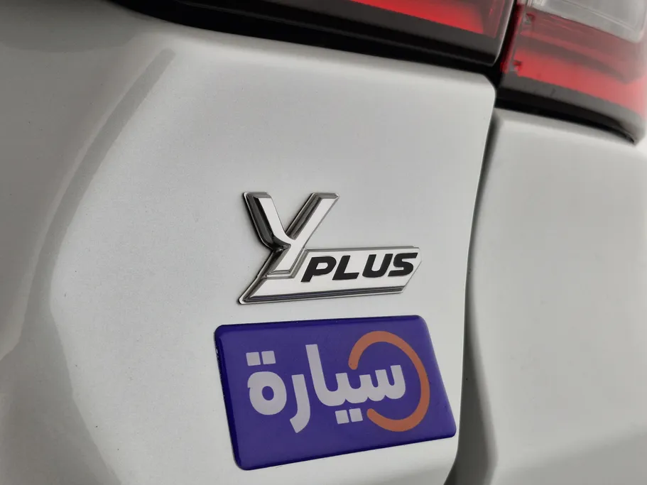 تويوتا يارس Y Plus 2023 